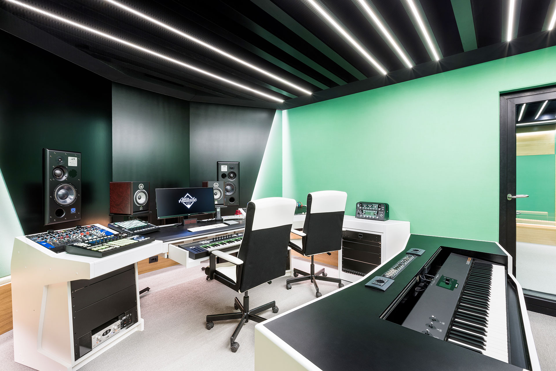 attitude studio mixer